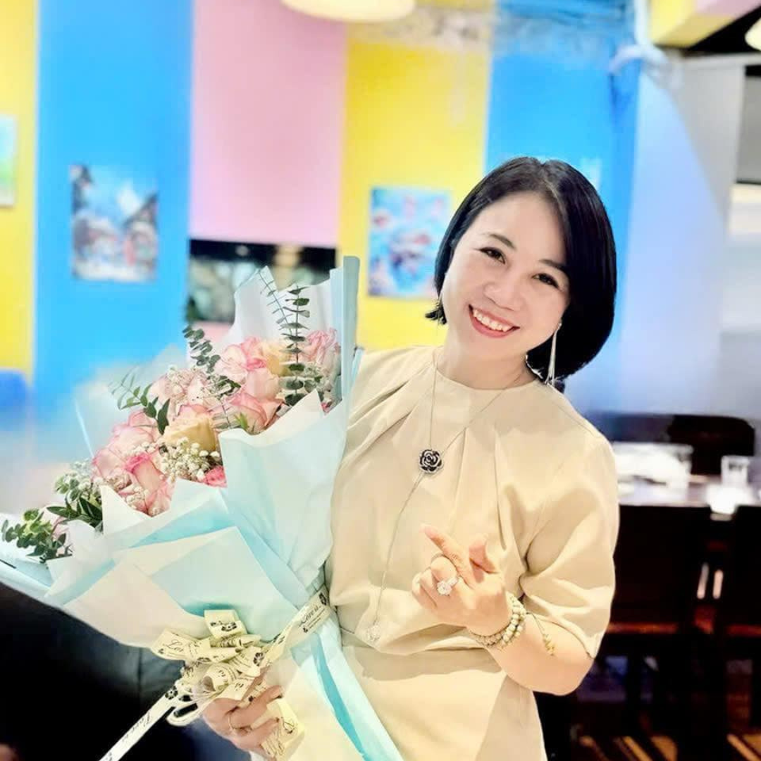 Bà Nguyễn Thị Kim Phượng's profile